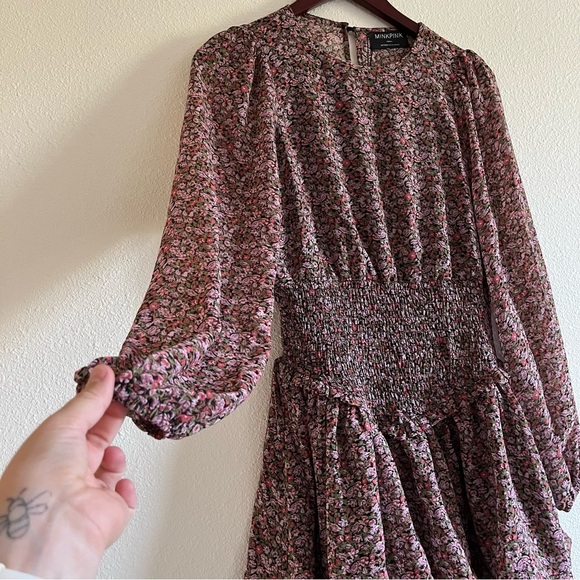 NWT MINKPINK Revolve Pink Floral Safi Mini Dress Size Small - Picture 6 of 13